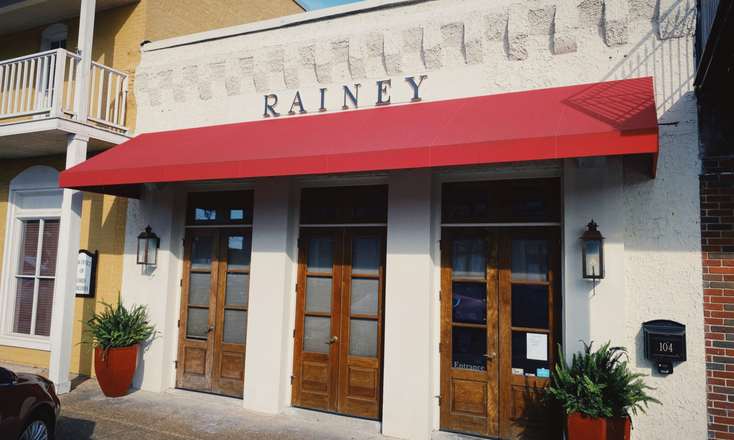Great Food In An Elegant Setting at New Albany’s The Rainey