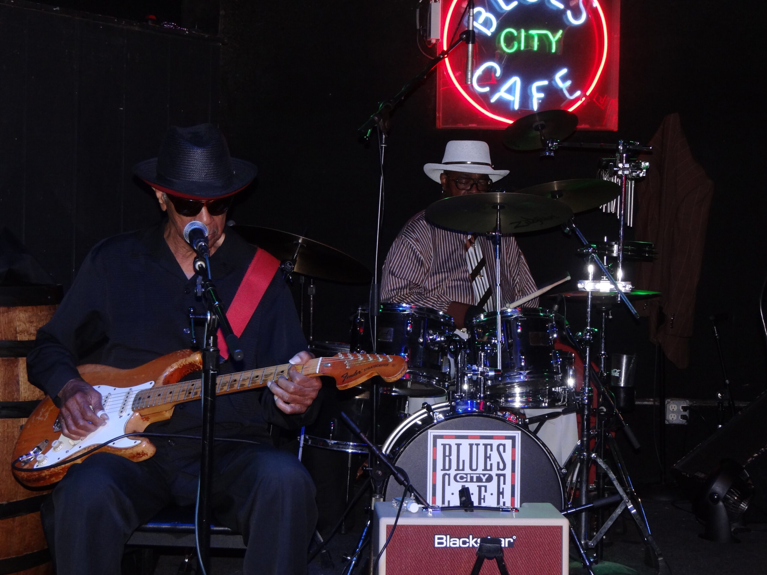 Earl the Pearl’s Authentic Blues on Historic Beale Street