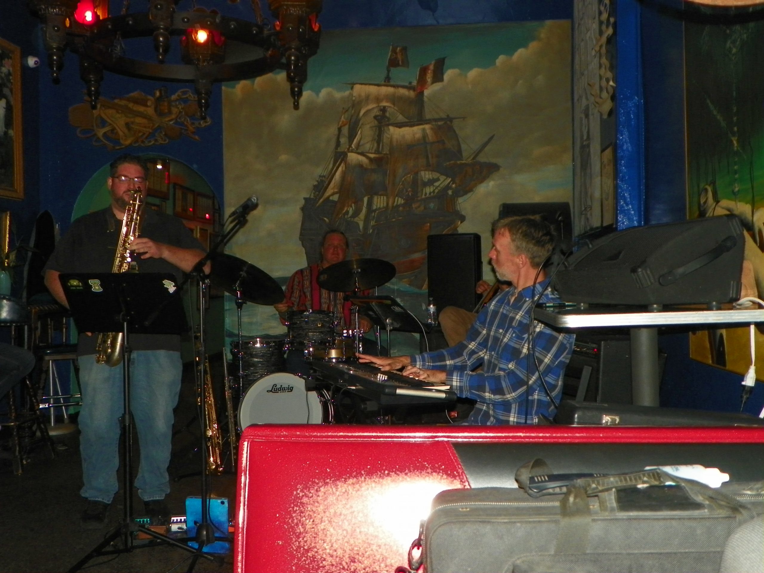 Cool Jazz at The Cove in Memphis’ Broad Avenue Arts District