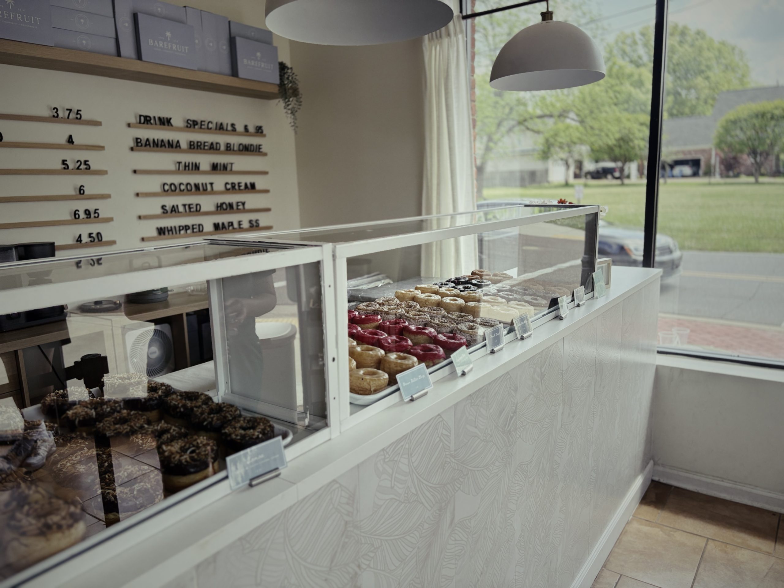 Barefruit Introduces Arlington to Croughnuts